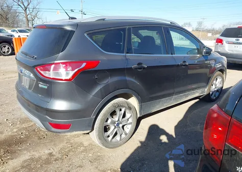 2016 Ford Escape Titanium из США, поврежденный, VIN 1FMCU0JX8GUB34816